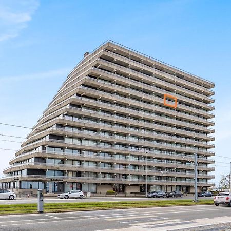 Luxueuze Vakantiestudio Met Zeezicht En Terras In Oostende Exterior photo